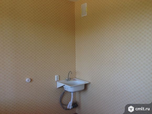 Московский пр., район кафе Рай. Однокомнатная квартира. Фото 4.