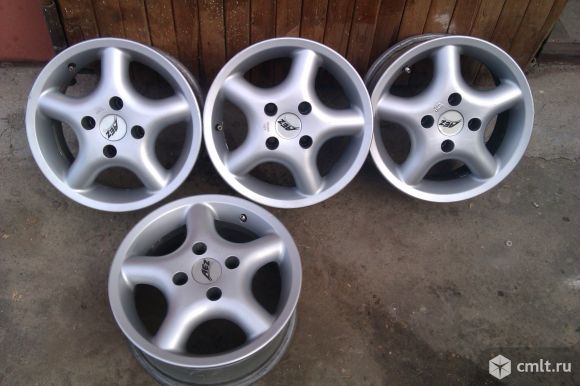 Диски литые audi 80-100 R14 4x108. Фото 1.