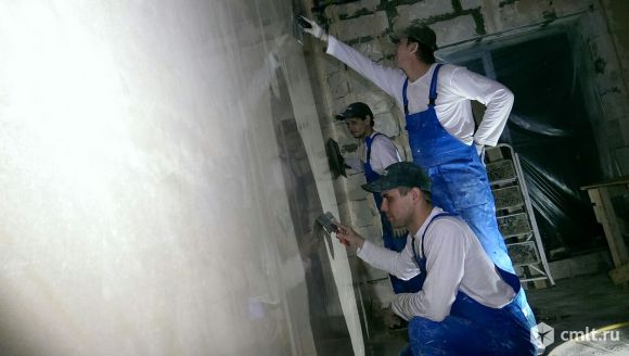 Штукатурные работы бригада выполнит в сжатые сроки своим. Фото 1.
