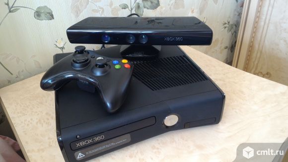 Xbox 360 250GB + kinect. Фото 1.
