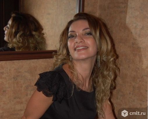 Администратор в салоне красоты. Фото 1.