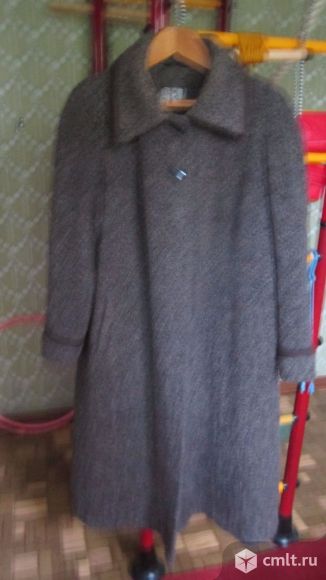Продаю утепленное пальто зима-осень. Фото 1.