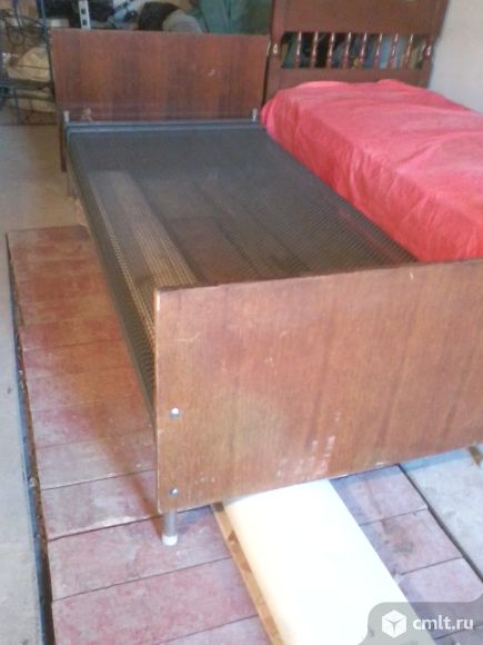 Кровать с панцирной сеткой 1.5. Фото 1.