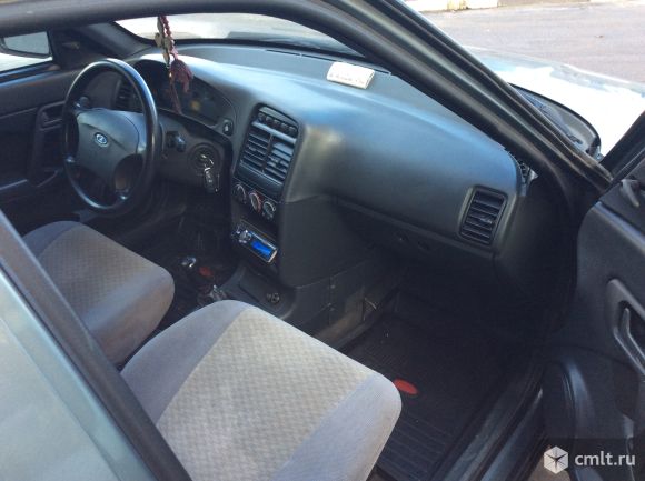 ВАЗ 2112 - 2008 г. в.. Фото 3.