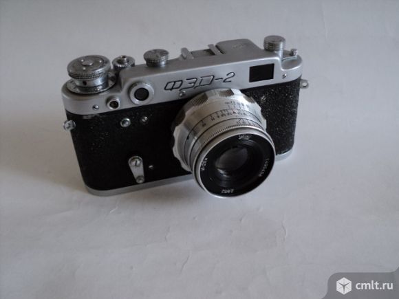Фотоаппарат пленочный ФЭД-2. Фото 1.