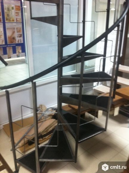 Винтовая лестница Каскад. Фото 1.
