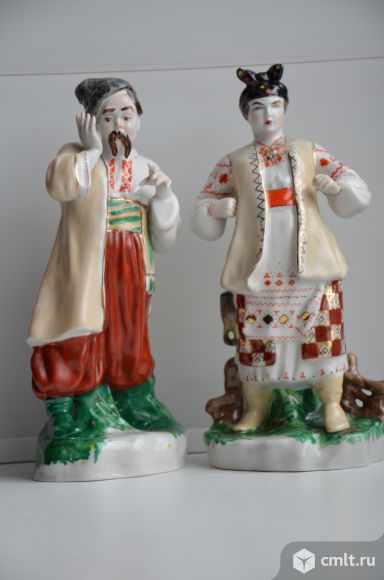 Статуэтка Одарка и Карась. Киев. Фото 1.