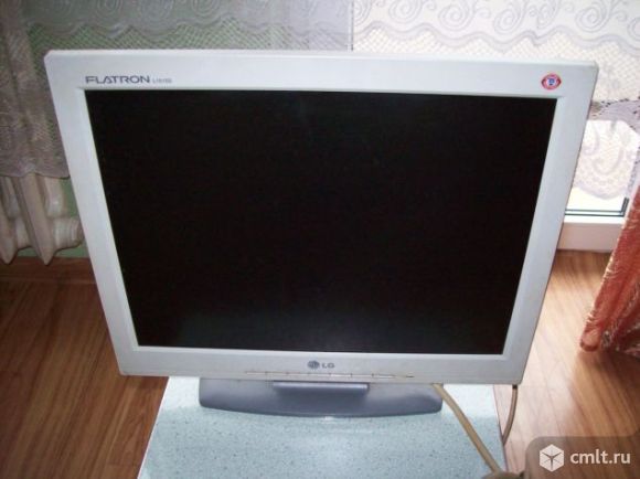 Монитор Б/У 15" TFT LG Flatron L1515S. Фото 1.