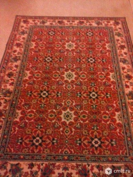 Продам ковры б/у. Фото 1.