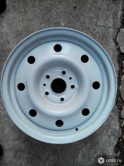 Новые диски для ГАЗ 3110. Под резину 195/65 R15 штампованные диски.. Фото 1.