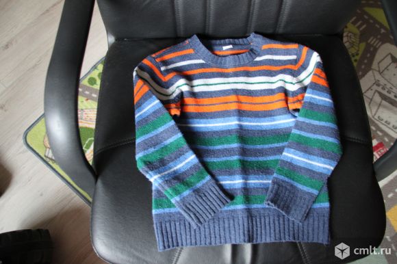 Продам свитер. Фото 1.