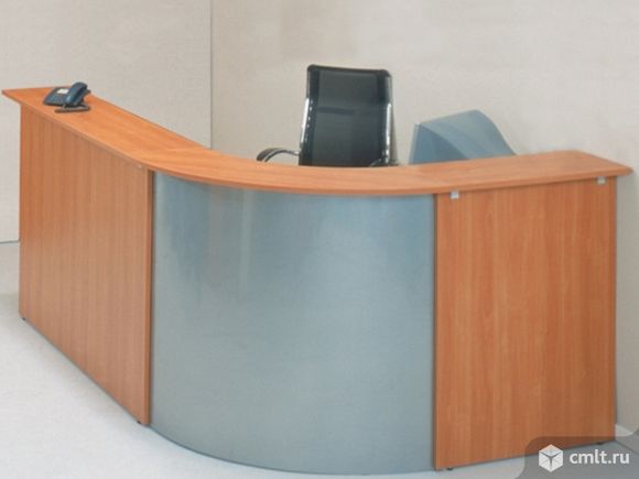 Стойка ресепшн Эрго б/у. Фото 1.