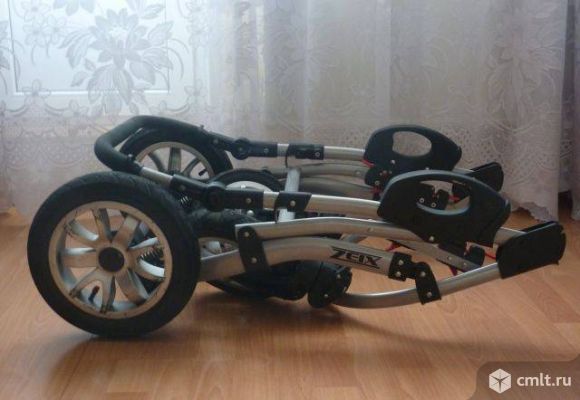 Коляска Adamex Zeix (Адамекс Зеикс) 2 в 1. Фото 1.