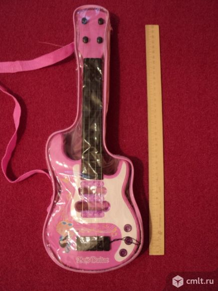 Гитара игрушечная. Фото 5.