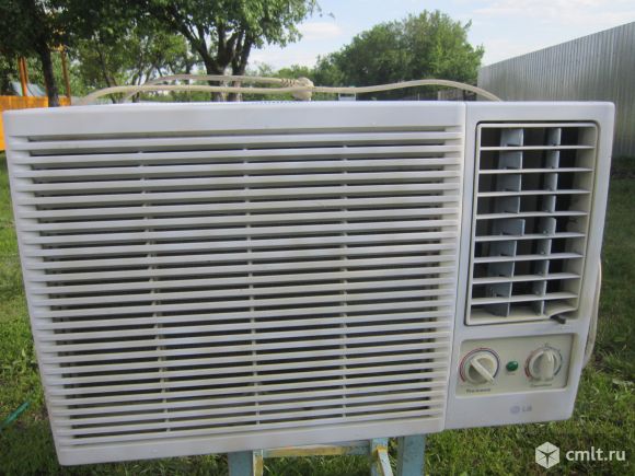 Кондиционер оконный LG W12LH до 35 кв. м. б/у