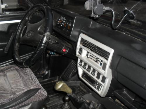 ВАЗ 21218 Нива-Фора - 2001 г. в.. Фото 5.