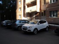 новый дом, рядом школа, детский сад, магазины, мини-рынок, сбербанк, храм, остановка