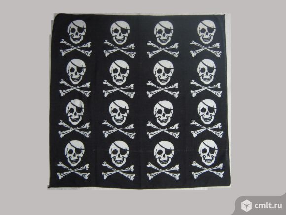 Черный платок бандана с черепами х/б 51х53см новый. Фото 1.