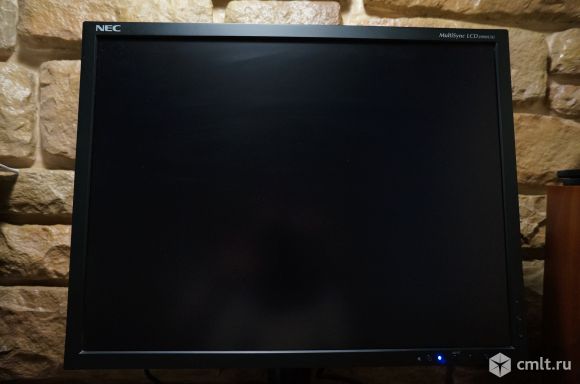 Монитор ж/к NEC MultiSync LCD2090UXi. Фото 1.