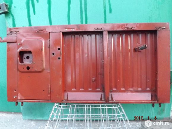 Задний борт для УАЗ-469. Фото 2.