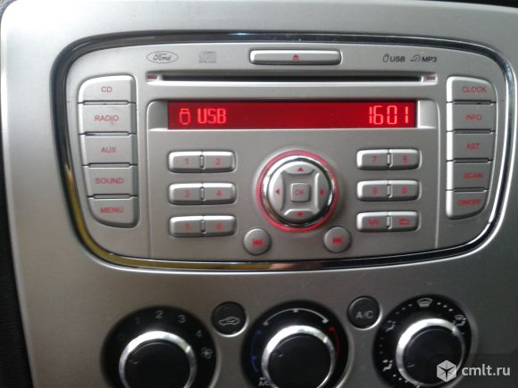 Штатная магнитола Ford Focus 2/Mondeo c MP3 + USB. Фото 1.