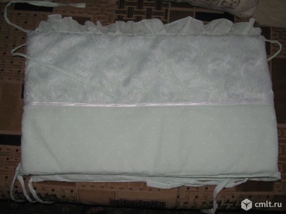 Бортики в кроватку, балдахин с креплением. Фото 1.