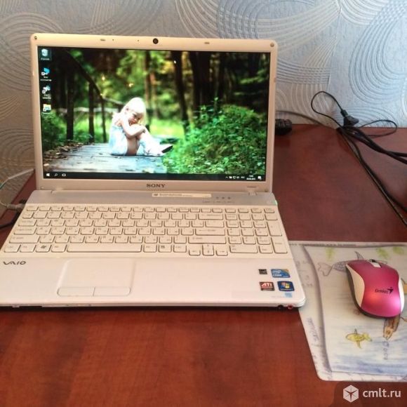 Ноутбук Sony Vaio PCG-71211V. Фото 1.