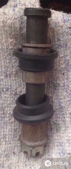 Ремкомплект газ-2410,31029 рычага маятникового. Фото 1.