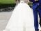 Свадебное платье со шлейфом. Фото 3.
