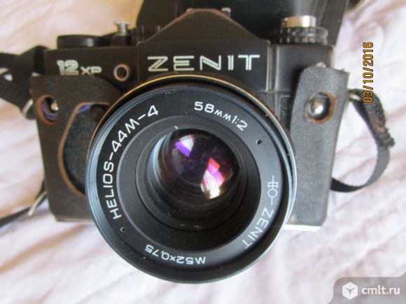 Фотоаппарат пленочный Зенит. Фото 1.