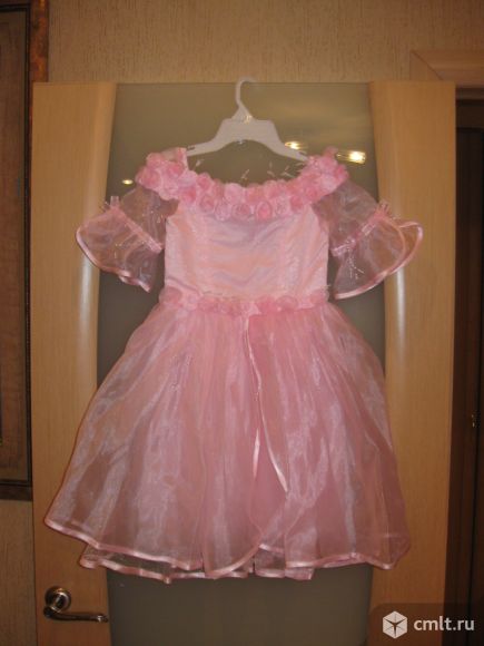 Платье для девочки. Фото 1.