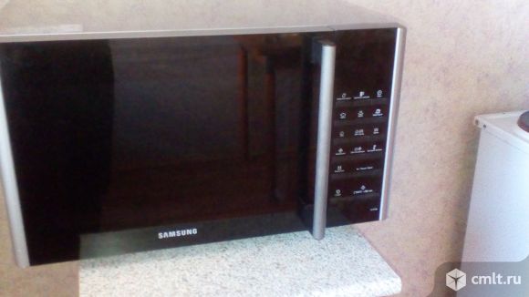 Микроволновая печь Samsung. Фото 1.