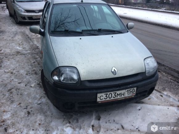 Renault Clio - 1998 г. в.. Фото 1.