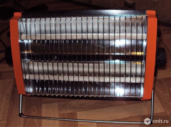Обогреватель электрический напольный Кварц-3М. Фото 1.