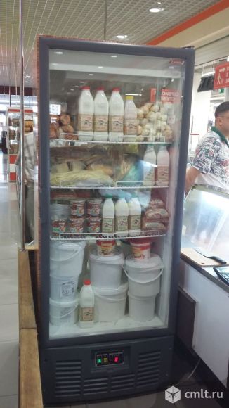 Продаю холодильную витрину-шкаф. Фото 1.