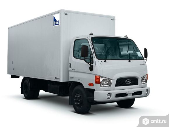 Водитель с Личным трёхтонником РЕФ. Фото 1.