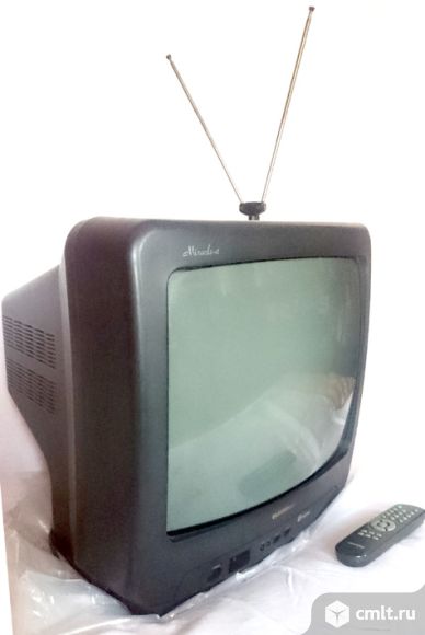Телевизор кинескопный цв. GoldStar CF-20A80Y. Фото 1.