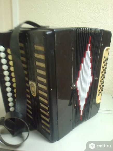 Гармонь. г.Тула, фирма "Мелодия". Фото 1.