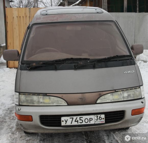 Микроавтобус Toyota Taun ace - 1989 г. в.. Фото 1.