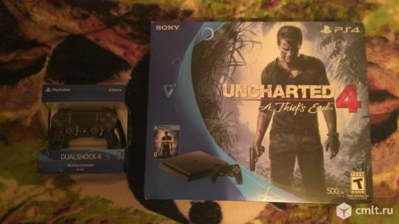 PS4 slim 500gb+Uncharted 4. Фото 1.