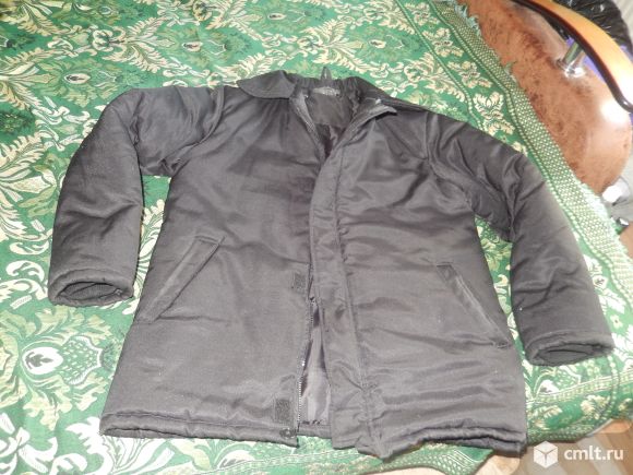 Продаётся мужская утеплённая куртка. Фото 1.