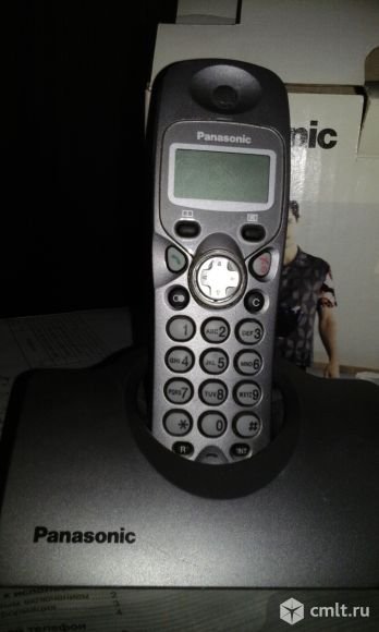 Стационарный телефон Panasonic. Фото 1.