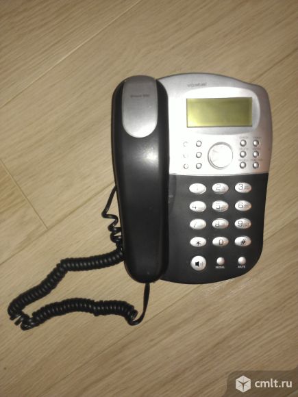 Телефон Voxtel Breeze 500. Фото 1.