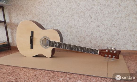 Продаю три акустических гитары. Фото 1.