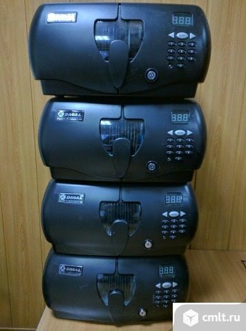 CD библиотека Dacal CD Library II DC-300. Фото 1.