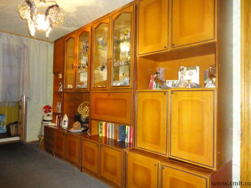 Продаётся стенка. Фото 1.