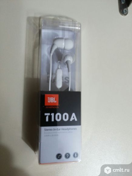 Наушники JBL T100A. Фото 1.