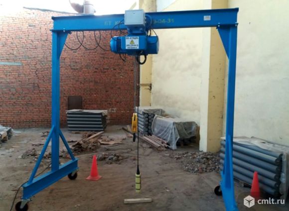 Легкий козловой кран 1т. Фото 1.