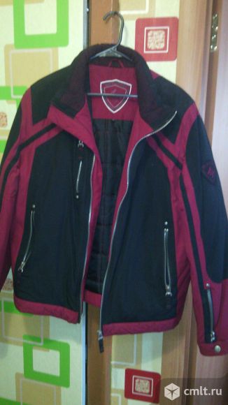 Продается новая куртка. Фото 1.