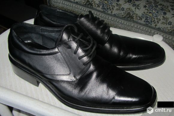 Туфли мужские, р. 44, цв. черный, кожаные. Фото 1.